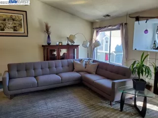 Photo #1: 41017957 Listing 