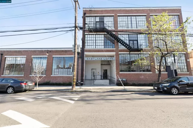 MLS: 41017967 Condo For Sale