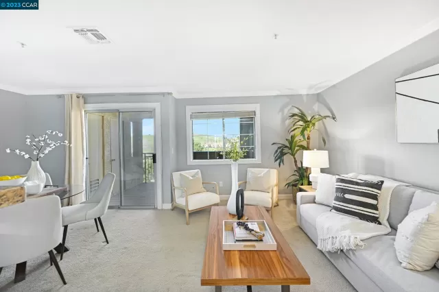 MLS: 41017986 Condo For Sale