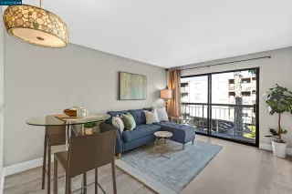 Photo #4: 41018002 Listing 