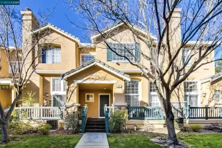 Photo #1: 41018007 Listing 