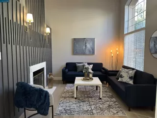 Photo #2: 41018007 Listing 