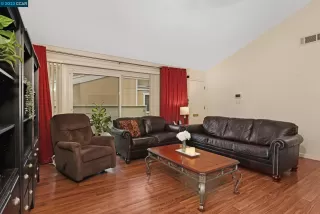 Photo #1: 41018020 Listing