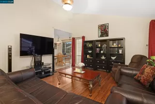 Photo #3: 41018020 Listing