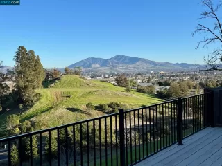 Photo #2: 41018059 Listing 