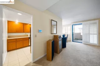 Photo #5: 41018082 Listing