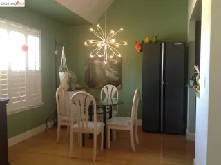 Photo #5: 41018101 Listing