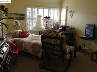 Photo #6: 41018101 Listing