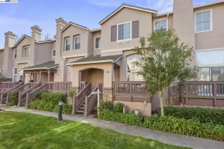 Photo #2: 41018120 Listing