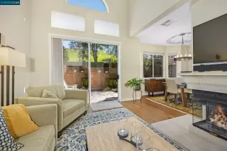 Photo #3: 41018129 Listing