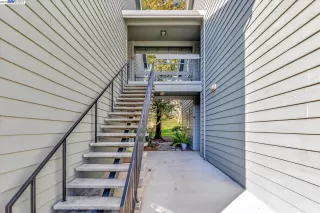 Photo #2: 41018166 Listing 