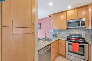 Photo #6: 41018224 Listing 