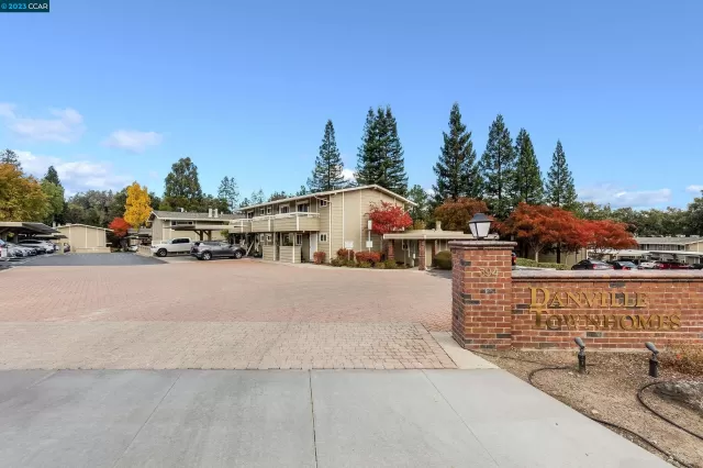 MLS: 41018227 Condo For Sale