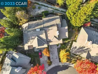 Photo #1: 41018239 Listing 