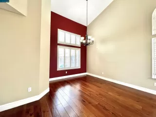 Photo #5: 41018239 Listing 