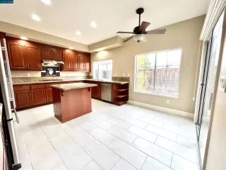 Photo #6: 41018239 Listing 