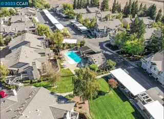 Photo #2: 41018331 Listing