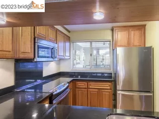 Photo #5: 41018360 Listing 