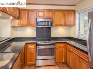 Photo #6: 41018360 Listing 