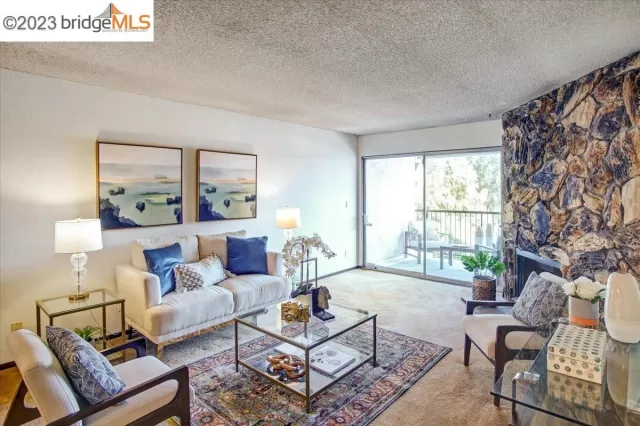 MLS: 41018368 Condo For Sale