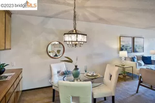 Photo #5: 41018368 Listing