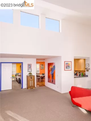 Photo #1: 41018384 Listing 