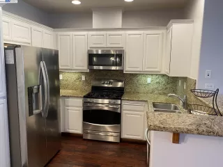 Photo #6: 41018466 Listing