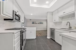 Photo #3: 41018473 Listing