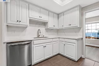 Photo #4: 41018473 Listing