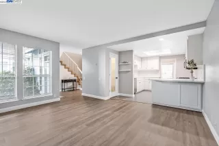 Photo #5: 41018473 Listing