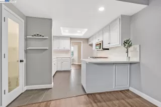 Photo #6: 41018473 Listing