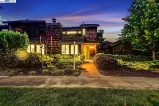 Photo #2: 41018494 Listing