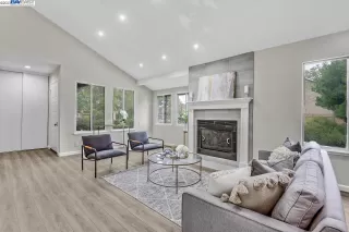 Photo #6: 41018494 Listing