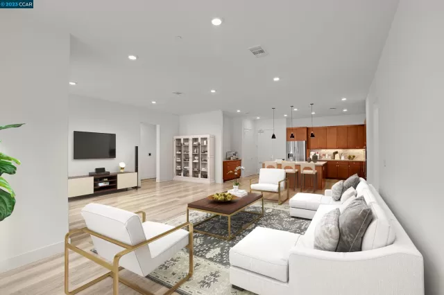 MLS: 41018522 Condo For Sale