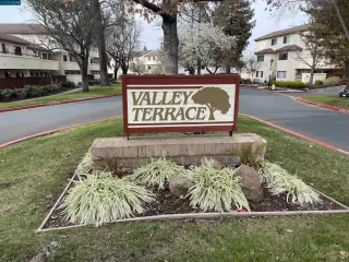 Photo #1: 41018534 Listing