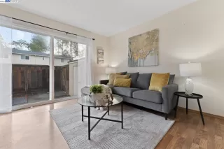 Photo #3: 41018566 Listing