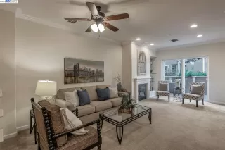 Photo #5: 41018588 Listing