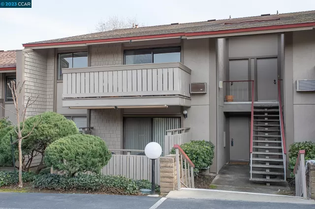 MLS: 41018590 Condo For Sale