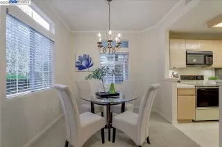 Photo #4: 41018620 Listing