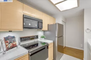 Photo #6: 41018620 Listing