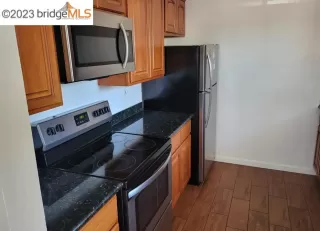 Photo #5: 41018628 Listing 