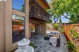 Photo #2: 41018649 Listing