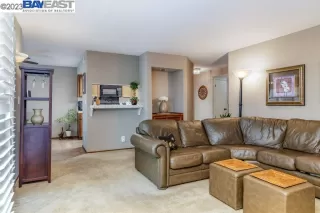 Photo #6: 41018659 Listing