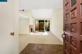Photo #3: 41018683 Listing 