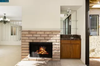 Photo #6: 41018683 Listing 