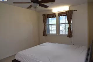 Photo #6: 41018694 Listing