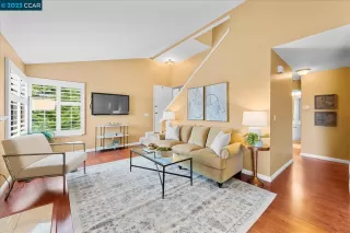 Photo #5: 41018701 Listing 