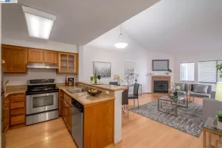 Photo #5: 41018739 Listing