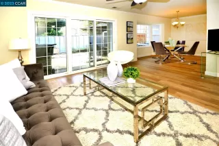 Photo #3: 41018759 Listing