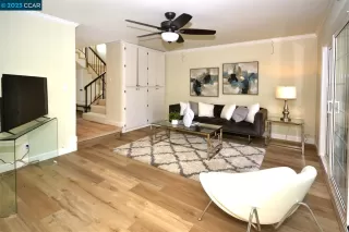 Photo #4: 41018759 Listing